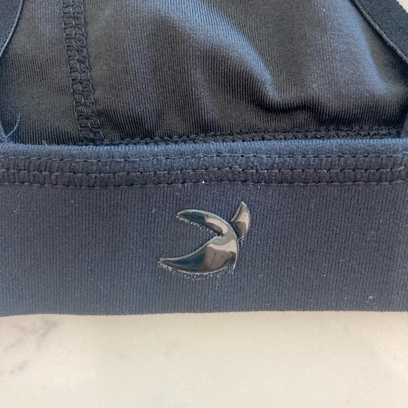 Glyder Jazzercise Incline Sports Bra, size medium, black - Picture 7 of 7